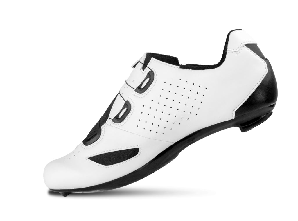CX190 – Lake Cycling